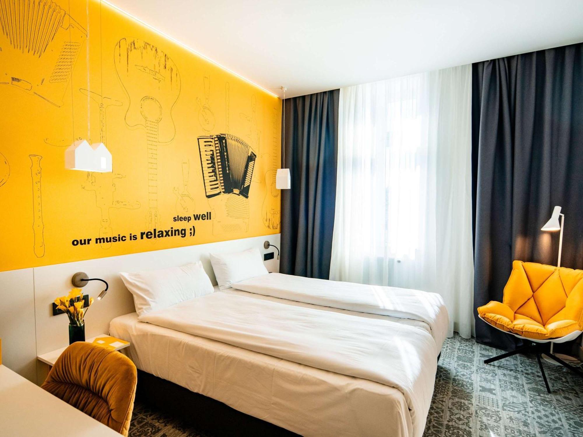 Ibis Styles Sibiu Arsenal Hotel Ngoại thất bức ảnh