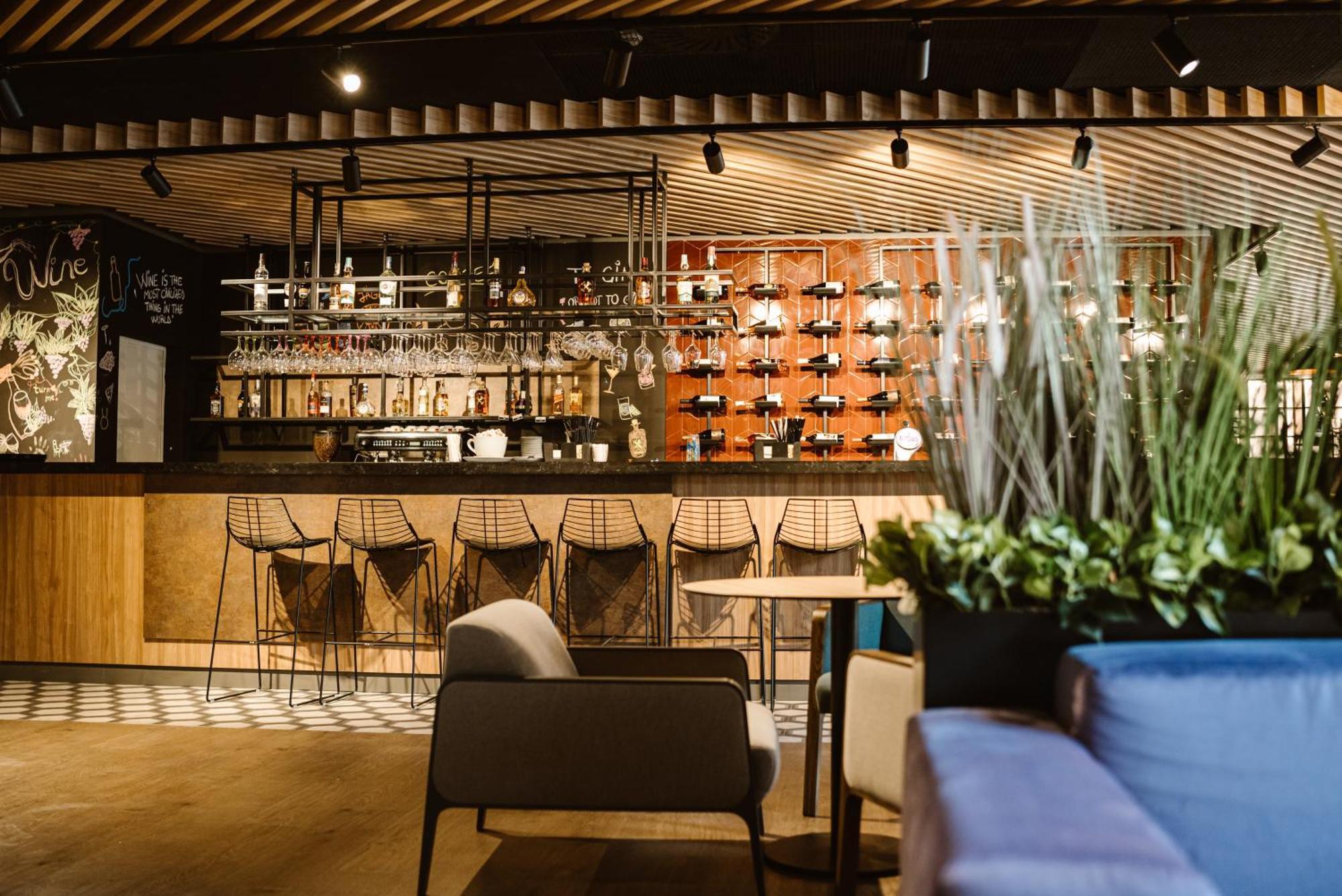 Ibis Styles Sibiu Arsenal Hotel Ngoại thất bức ảnh