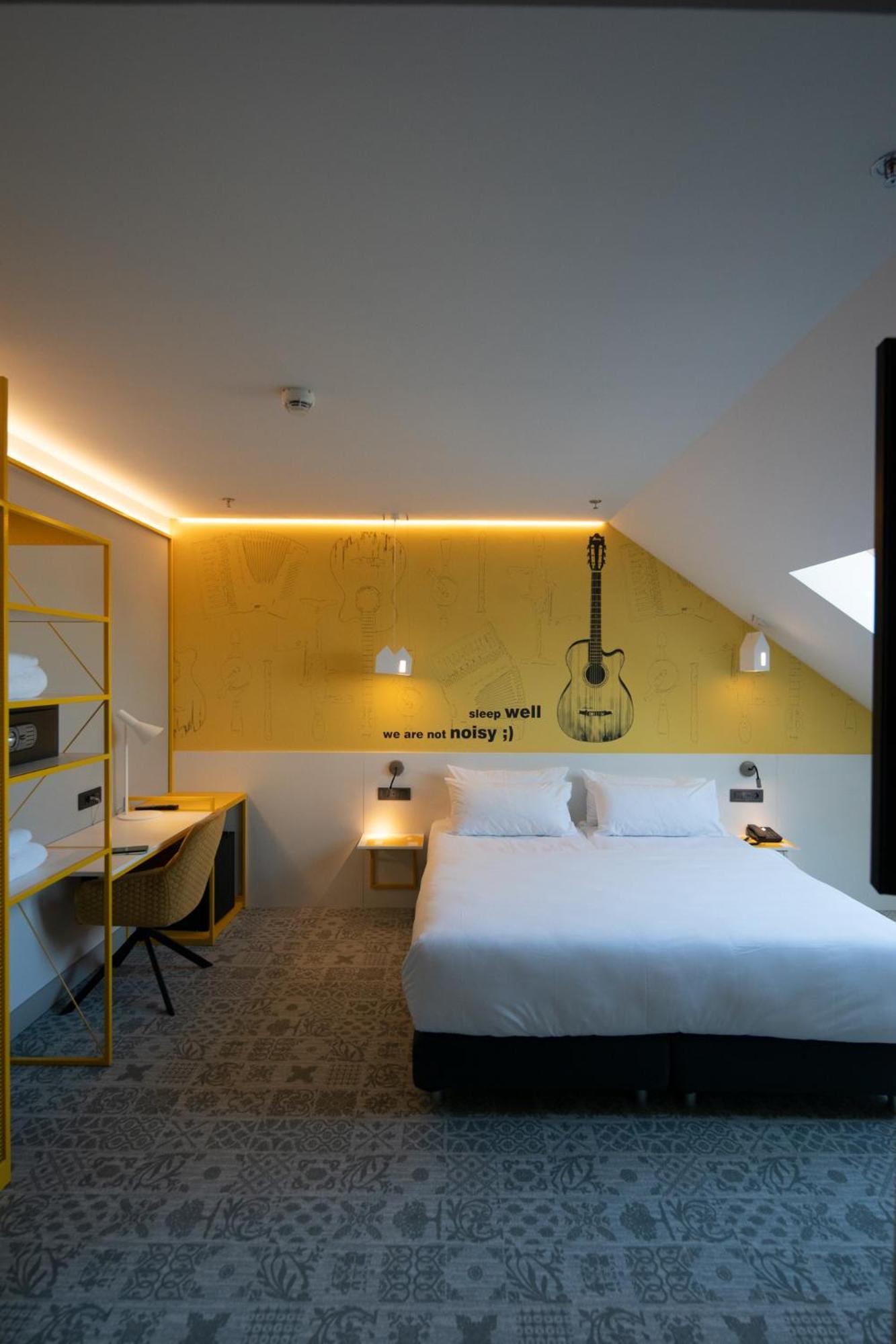 Ibis Styles Sibiu Arsenal Hotel Ngoại thất bức ảnh