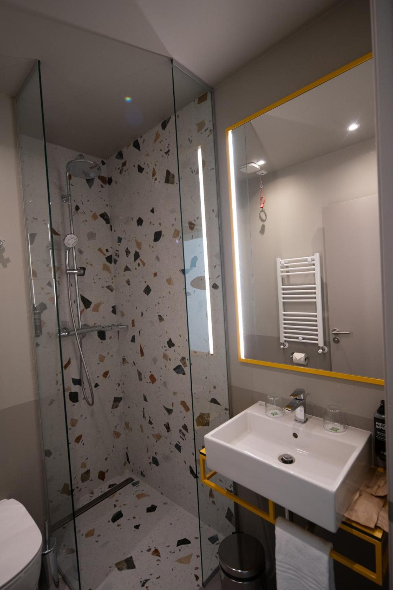 Ibis Styles Sibiu Arsenal Hotel Ngoại thất bức ảnh